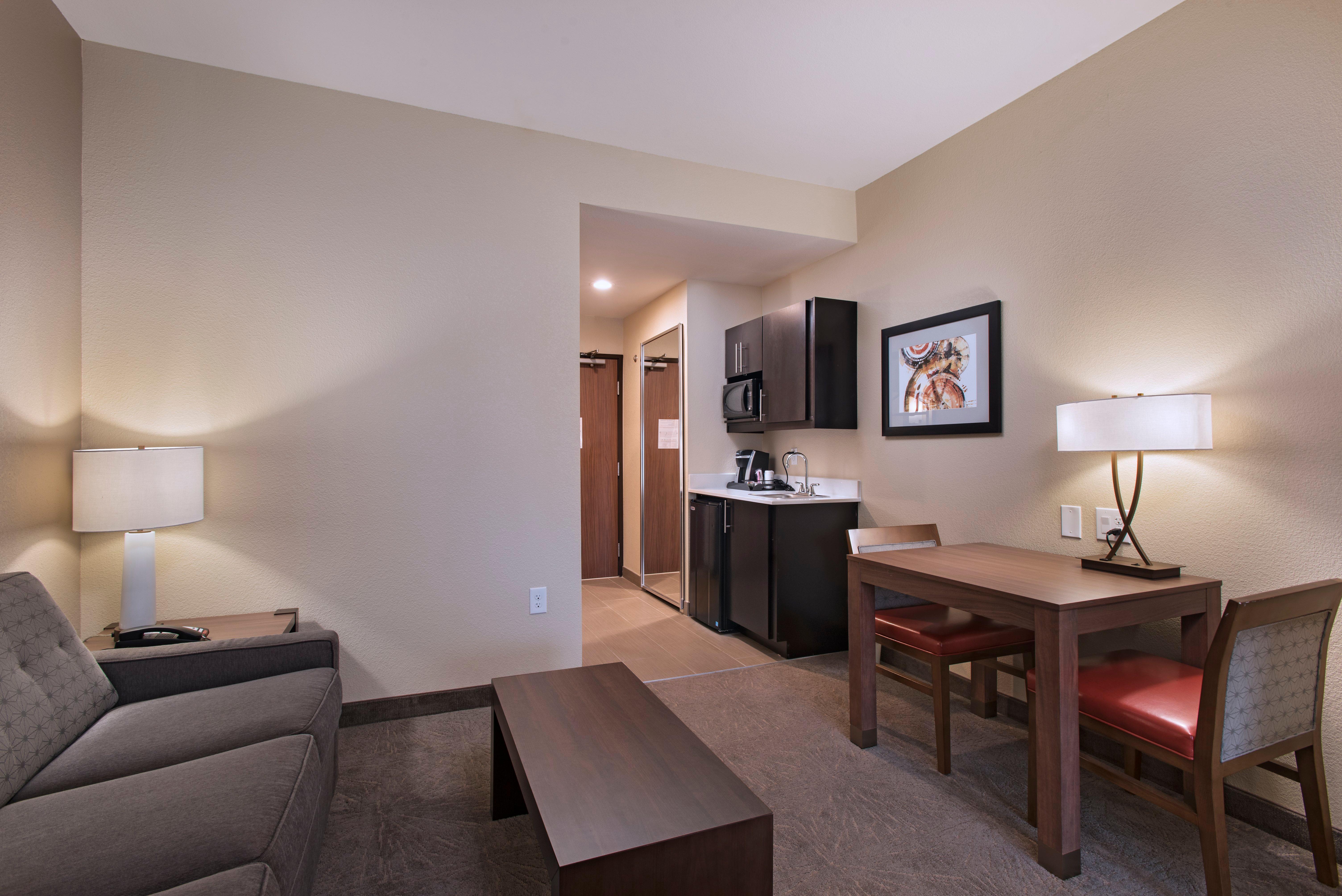 Holiday Inn Express & Suites Austin Nw - Four Points By Ihg Eksteriør bilde